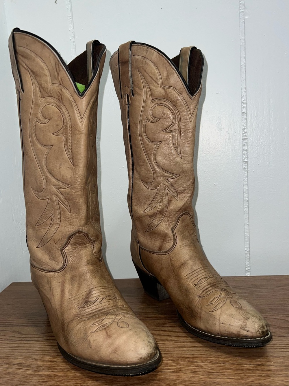 Kenny Rogers Vintage Tan Leather Western Cowboy Boots Women’s Size 8 USA